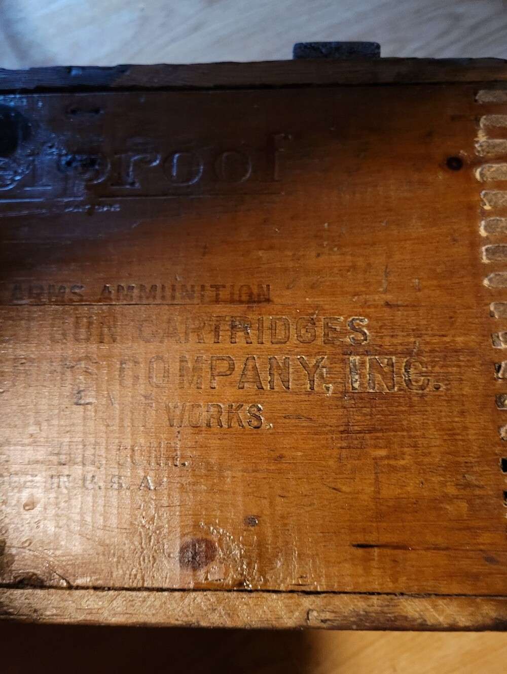 Vintage Wooden Crate - Picture 12 of 15